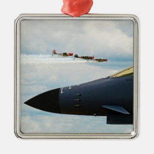 B-1 Bomber- und Kriegskämpfe Ornament Aus Metall