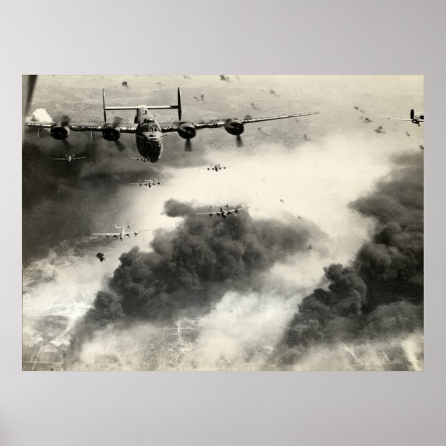 B-24 des Zweiten Weltkriegs über Ölfelder von Ploe Poster (Vorne)