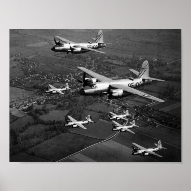 B-26B Marauderbomber, die in Formation fliegen Poster (Vorne)