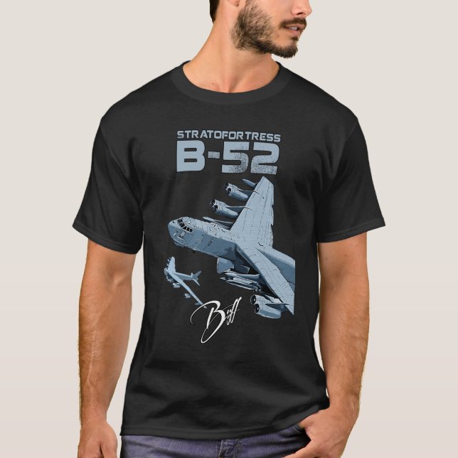 B-52 Stratofestress U.S. Langstreckenschwerbomber T-Shirt (Vorderseite)