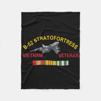 B-52 Stratofestress Vietnam Veteran B-52 Bomber Ai Fleecedecke