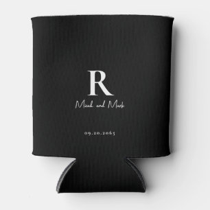 B/W Monogramm und Paarbezeichnungen Hochzeit kann  Dosenkühler