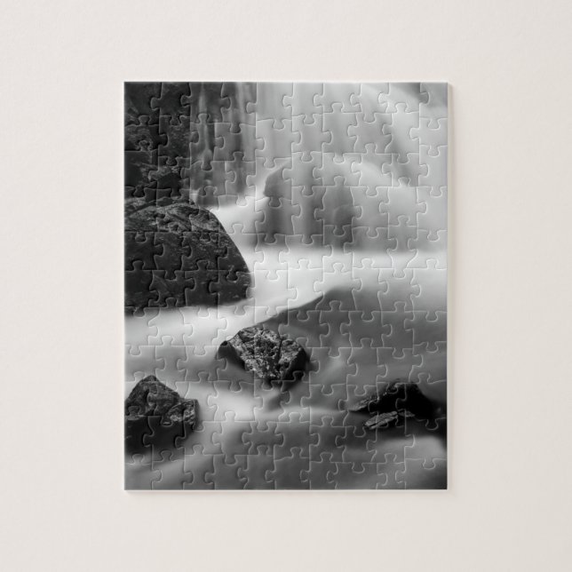 B&W Wasserfall, Kalifornien Puzzle (Vertikal)