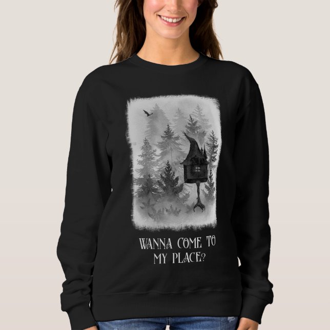 Baba Yaga's Hütte Spooky Halloween Sweatshirt (Vorderseite)