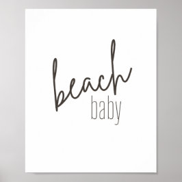 Baby am Strand. Poster & Prints