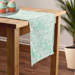 Baby an Bord Minze Coral Pattern Baby Dusche Mittelgroßer Tischläufer<br><div class="desc">Dieser Minzgrün-Korallenmuster-Läufer wird mit anderen Farben und Mustern für ein einzigartiges Design kombiniert, das perfekt für eine Baby-on-Board-Babydusche oder andere Veranstaltungen geeignet ist. Stellen Sie sicher, dass Sie die Erholung von EmmyINK Beach Baby an Bord der Babydusche an der Küste für die Koordination von stationärem, Party und Dekoration ausnutzen können!...</div>