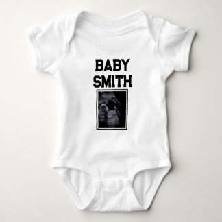 Baby-Ankündigung Baby Strampler