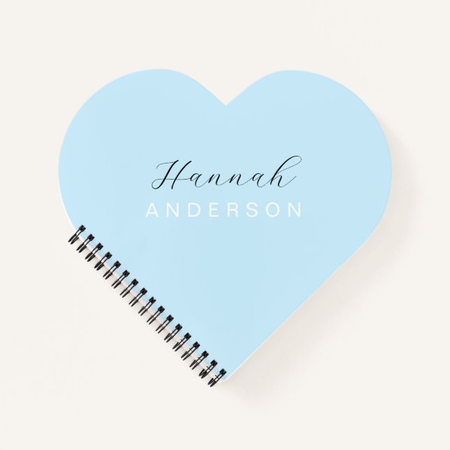 Baby Blue Heart Monogram Modern Feminine Notizbuch (Vorderseite)