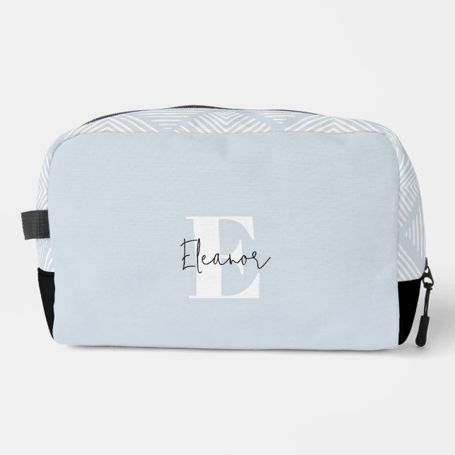 Baby Blue Modern Minimalistisch Mit Monogramm Waschbeutel (Vorderseite)