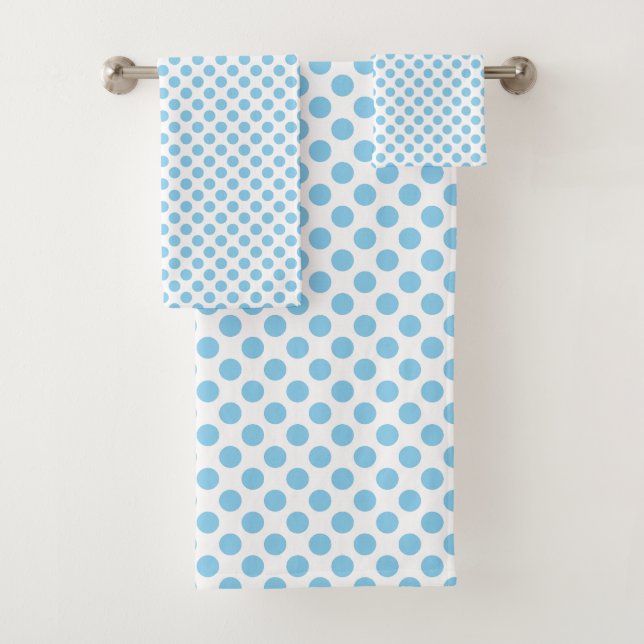 Baby Blue on White Medium Size Polka Dots Badhandtuch Set (Insitu)