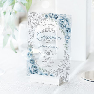 Baby Blue Silver Floral Quinceanera Acryleinladungen