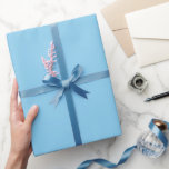 Baby Blue Sky Solid Color Geschenkpapier<br><div class="desc">Geschenkverpackungspapier Roll gedruckt mit Baby Blue Sky Solid Color Grafik Design Illustration und Auswahl der Produkte Sammlung von TheFabricSeal Print on Demand Shop unter Zazzle.com #ZazzleMade https://www.zazzle.com/store/thefabricseal TheFabricSeal ©️ Original. Babyblau ist ein hellerer blauer Farbton und ein bisschen weiß. Es ist tatsächlich ein Verlauf. Es ist pastellblau. Traditionell als Farbe...</div>