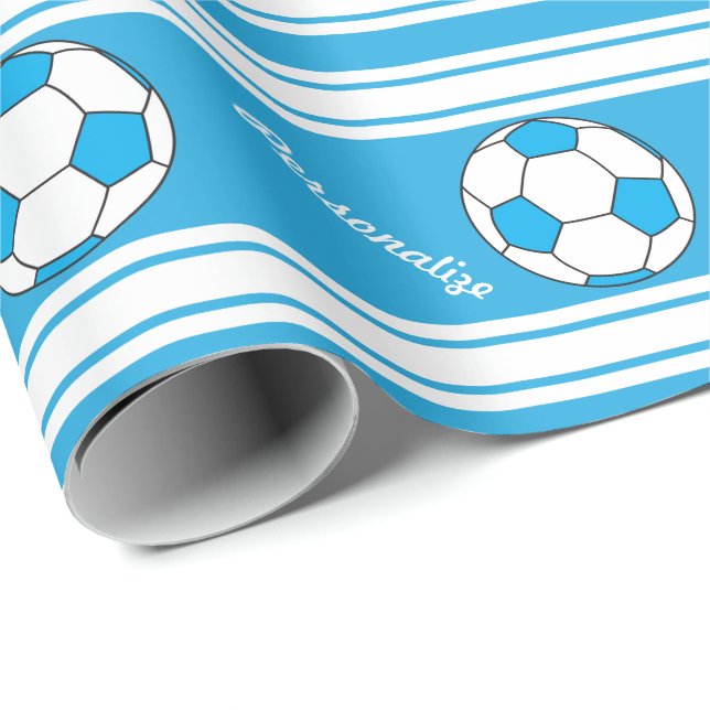 Baby Blue Stripes Soccer Ball Geschenkpapier (Rolleneckpunkt)