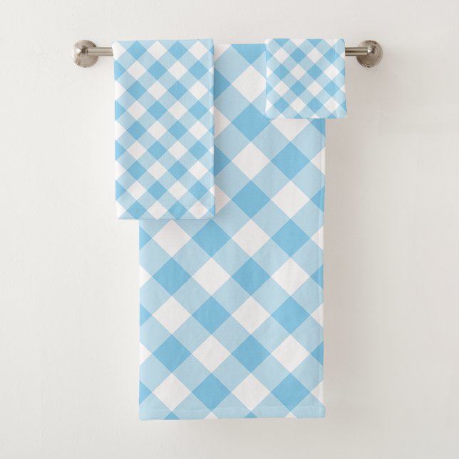 Baby Blue und White Large Diagonal Gingham Karos Badhandtuch Set (Insitu)