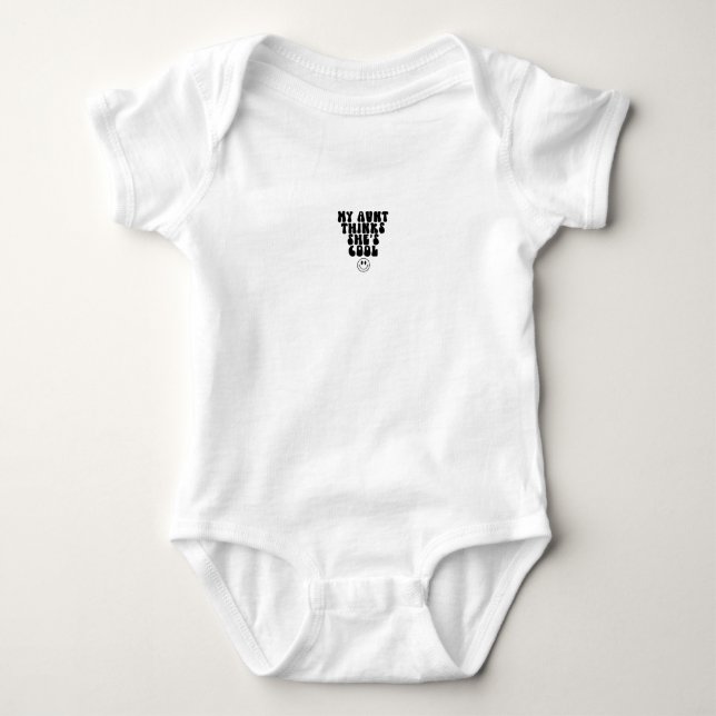 Baby Bodysuit - My Aunt Thinks She's Cool Strampler (Vorderseite)