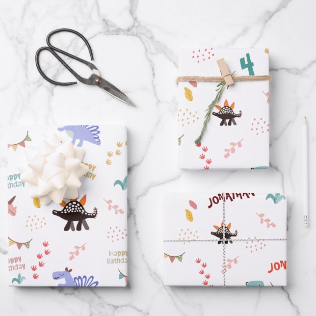 Baby Boy Dinosaurier Personalisiert Name & Alter G Geschenkpapier Set (Vorderseite)