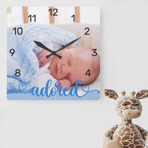Baby Boy Foto Blue Adored Calligraphy Kinderzimmer Quadratische Wanduhr