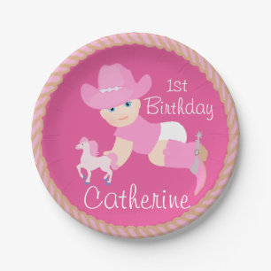 Baby Cowgirl mit rosa Hut und Stiefeln zum Geburts Pappteller