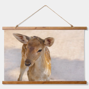 Baby Deer Wandteppich Mit Holzrahmen