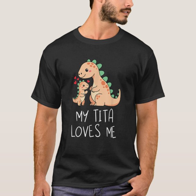 Baby Dino and Grandma My Tita Loves Me Funny Dinos T-Shirt (Vorderseite)