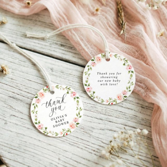 Baby-Dusche im rosa Wasserfarben-Blumengarten-Stil Geschenkanhänger (Pink floral baby shower favor tags with pink flowers and sage greenery - round.)
