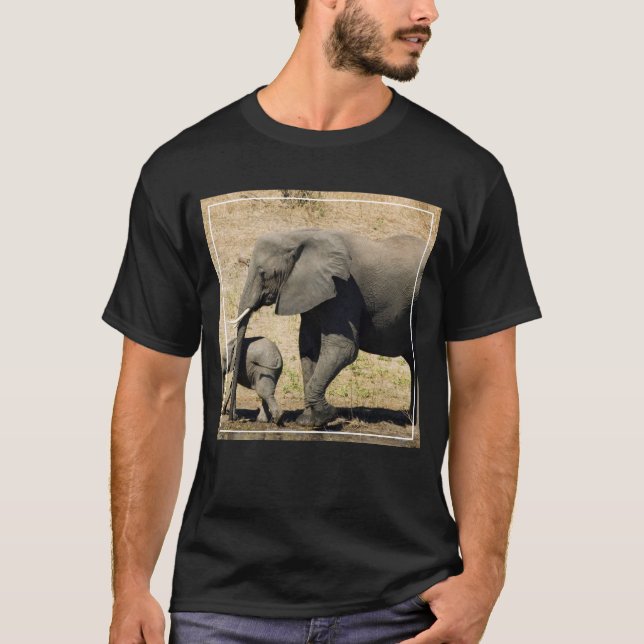 Baby-Elefant und Mutter T-Shirt (Vorderseite)