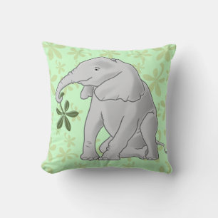Baby Elephant & Leaf Kissen