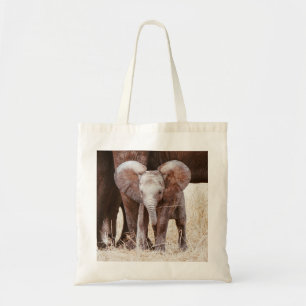 Baby Elephant Niedlicher afrikanischer Elefant mit Tragetasche