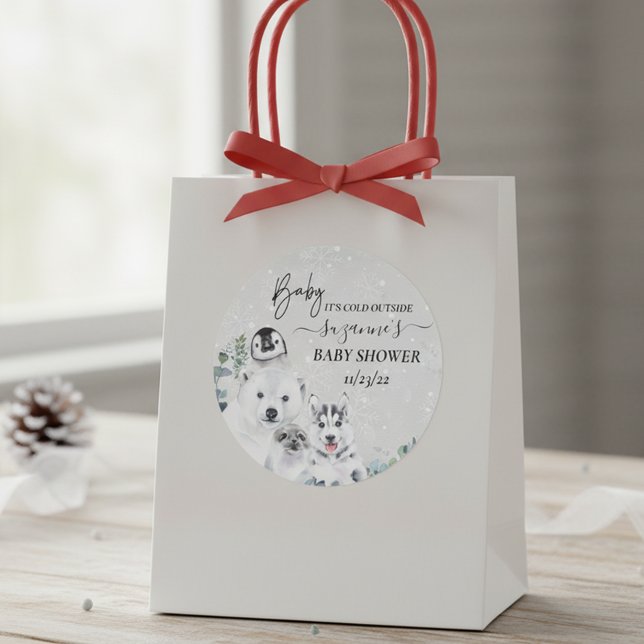 Baby Es ist kalt draußen Arktis Tierdusche Winter Runder Aufkleber (Von Creator hochgeladen)