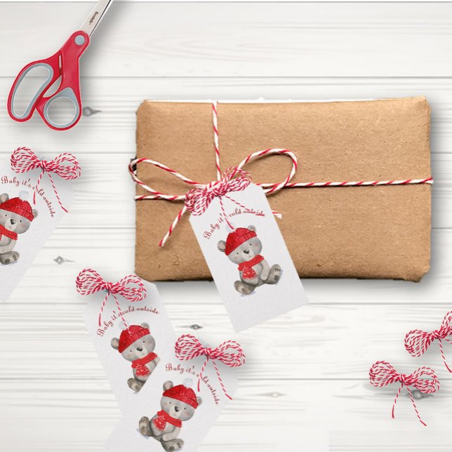 Baby Es ist kalt draußen Weihnachtsbärengeschenk T Geschenkanhänger (Von Creator hochgeladen)