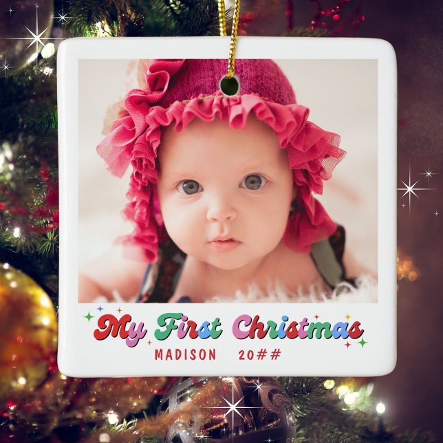 Baby First Christmas Foto Name and Year Classic Keramikornament (Personalize with a photo. Add a name and year. )