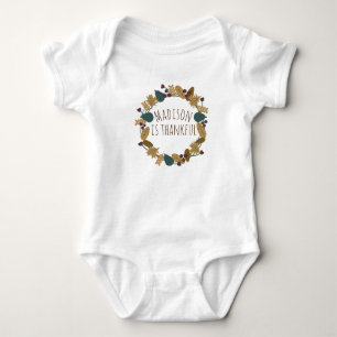 Baby First Erntedank Babys Name ist dankbar Strampler
