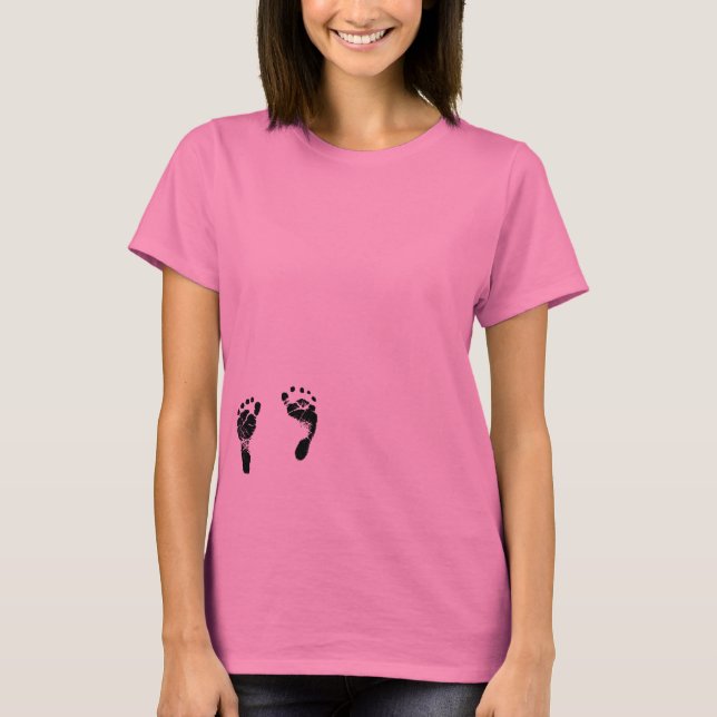 Baby Footprints Maternity T-Shirt (Vorderseite)