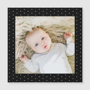 Baby Foto Black und White Tiny Polka Dots Magneteinladung