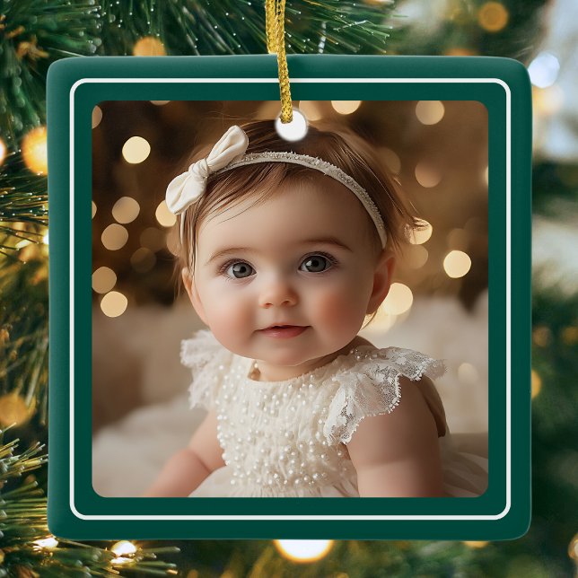 Baby Foto Emerald Green Modern Christmas Script Keramikornament (Baby Photo Emerald Green Modern Christmas Script Ceramic Ornament)