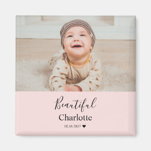 Baby-Foto mit individuellem Namen als Erinnerungss Magnet