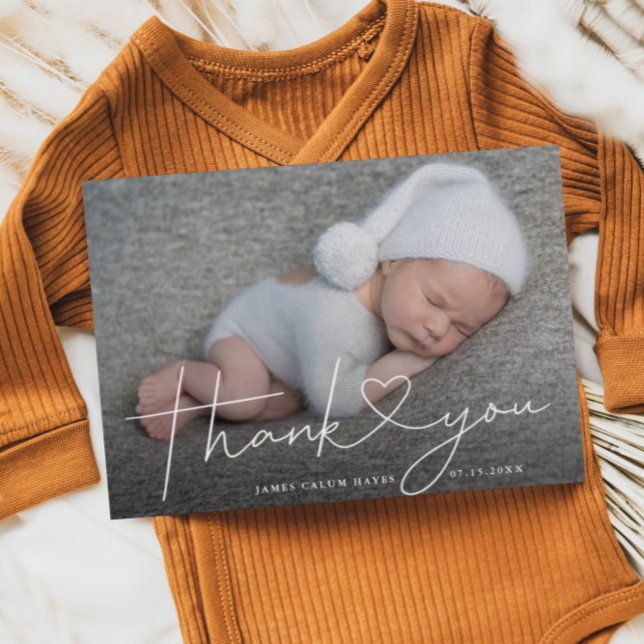 Baby Foto von Thank You Script Heart Birth Ankündigungspostkarte (Von Creator hochgeladen)