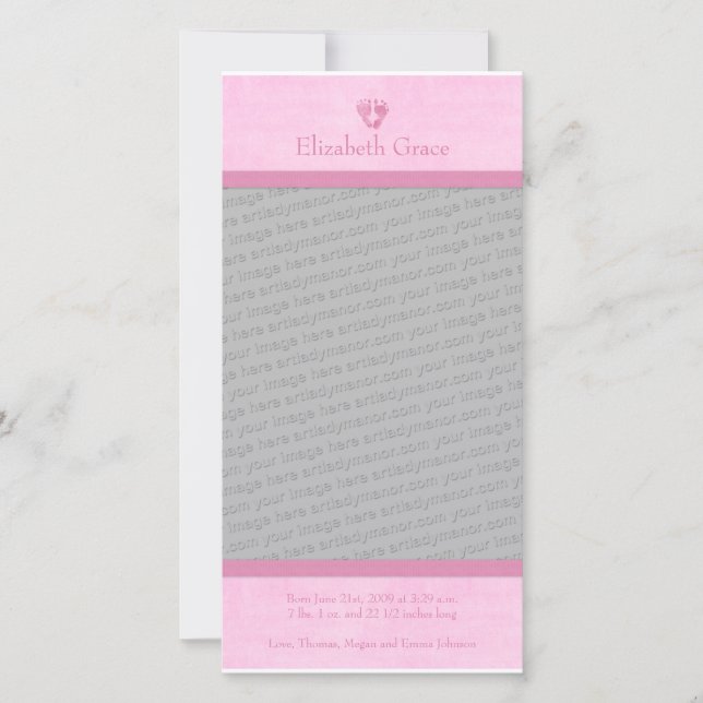 Baby Girl Footprints Foto Birth Ankündigung (Vorderseite)