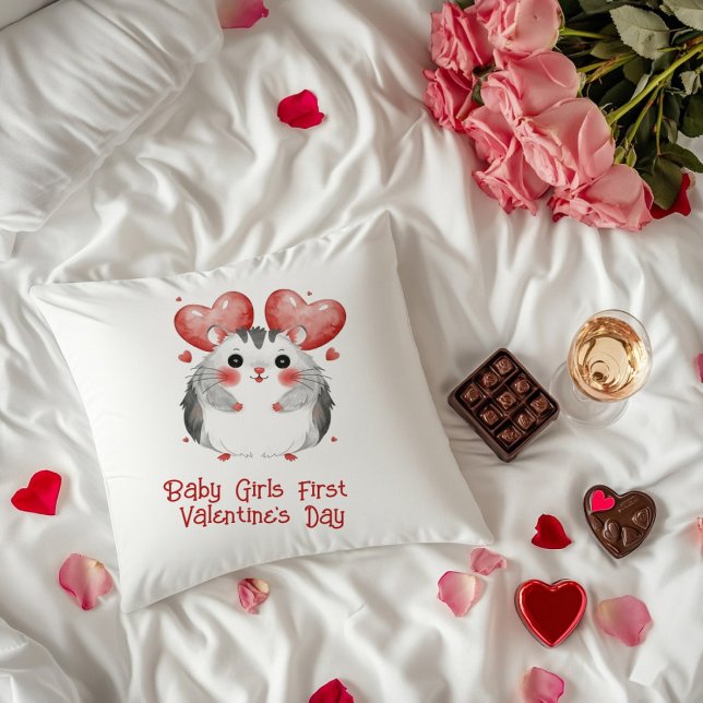 Baby Girls First Valentine's Day Kissen (Von Creator hochgeladen)