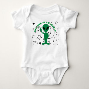 Baby glaubt an Ihre eigene Alien Friedenszeichen B Strampler