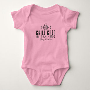 Baby Grill Koch im Training - Grillen Strampler