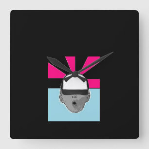 ~Baby Hat~ WALL CLOCK, KÜMMERN SIE ES! Quadratische Wanduhr