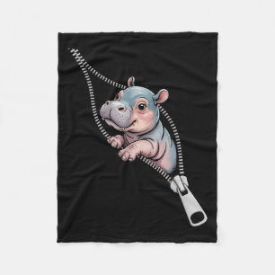 Baby Hippo aus einem Zipper Funny Costume Bo Fleecedecke