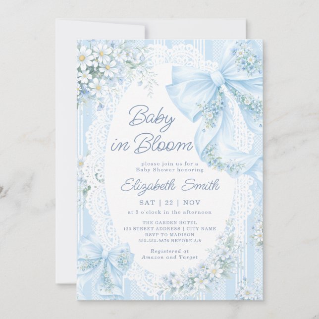 Baby in Bloom Blue Bow Floral Lace Baby Shower Einladung (Vorderseite)