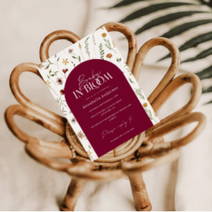 Baby in Bloom Dusche Wildblume Burgunder Bogen Einladung