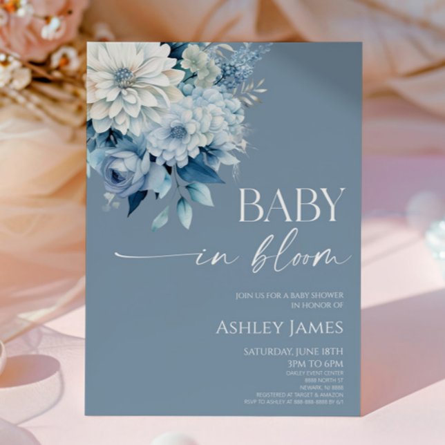 Baby In Bloom Dusty Blue Floral Baby Shower Einladung (Von Creator hochgeladen)