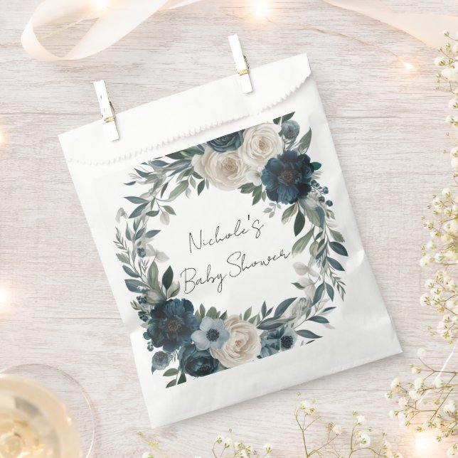 Baby in Bloom: Eine Gartendusche inspiriert Geschenktütchen (Ausgeschnitten)