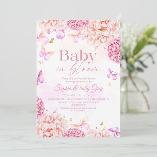 Baby in Bloom Floral Blush pink gold Baby Shower Einladung (Stehend Vorderseite)