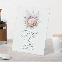 Baby in Bloom Floral Bouquet Sockelschild