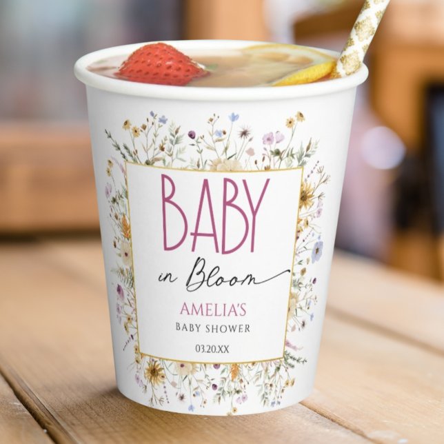 Baby in Bloom White Baby Shower Pappbecher (Von Creator hochgeladen)